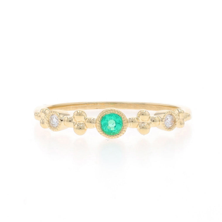 .18ctw Emerald and Diamond Band Yellow Gold