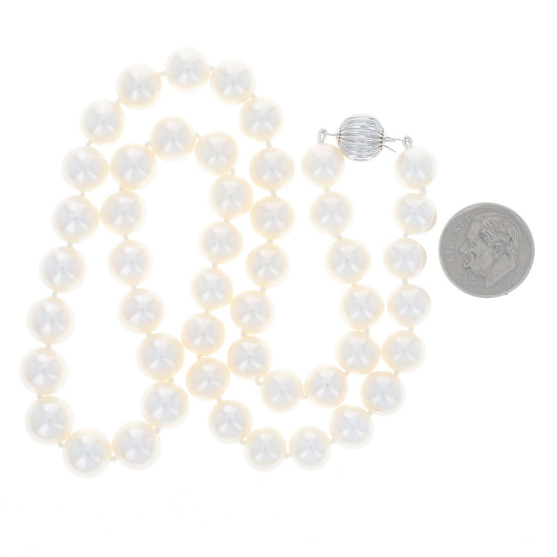 Cultured Pearl Necklace White Gold