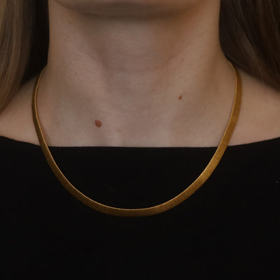 Aurafin Necklace Yellow Gold