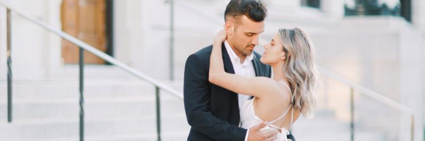 The Best Engagement Photo Locations In & Around Greensboro