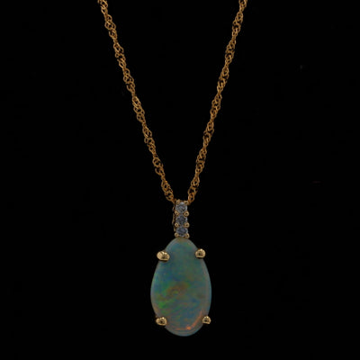 1.23ctw Opal and Diamond Pendant Necklace Yellow Gold