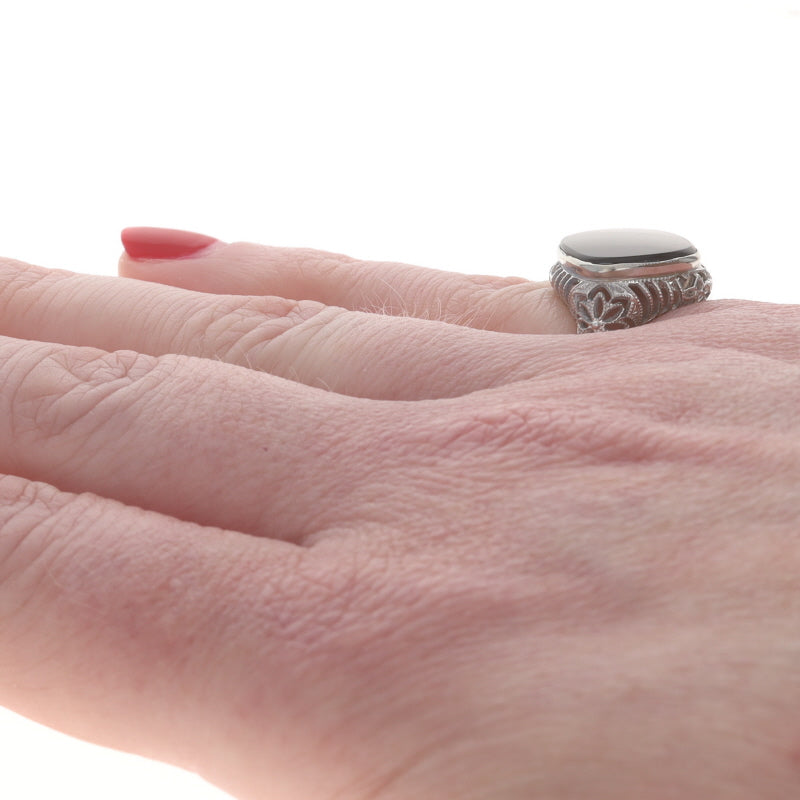 Onyx Ring White Gold