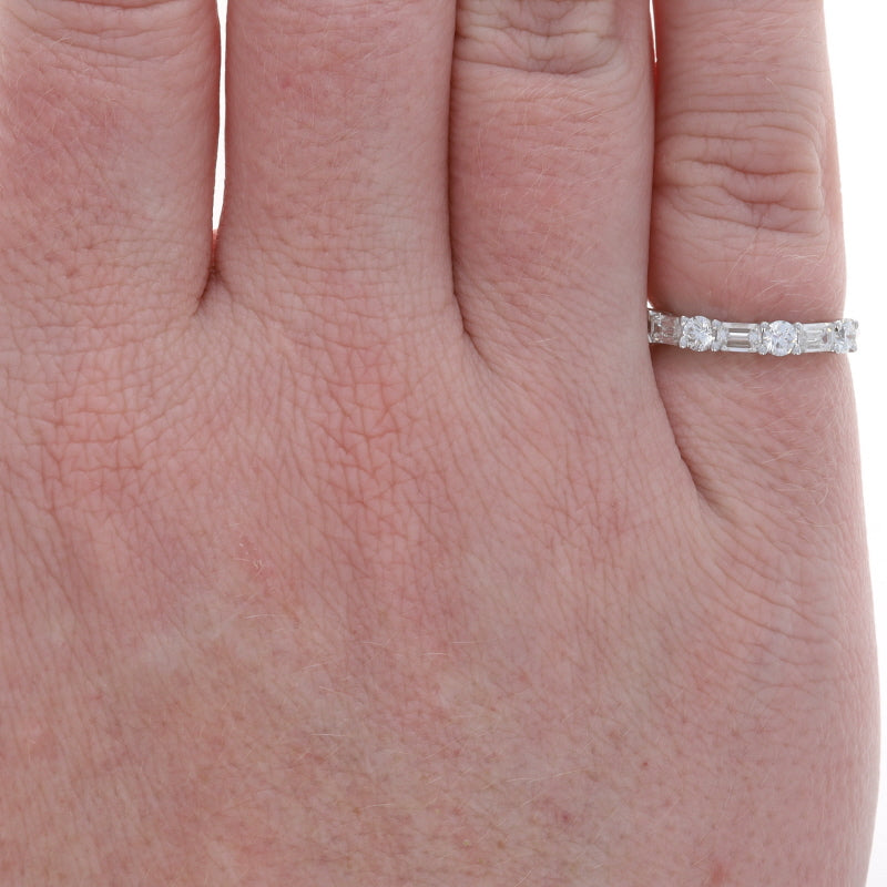 1.04ctw Diamond Band White Gold