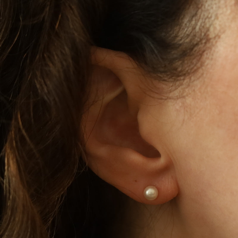 Freshwater Pearl Earrings Yellow Gold