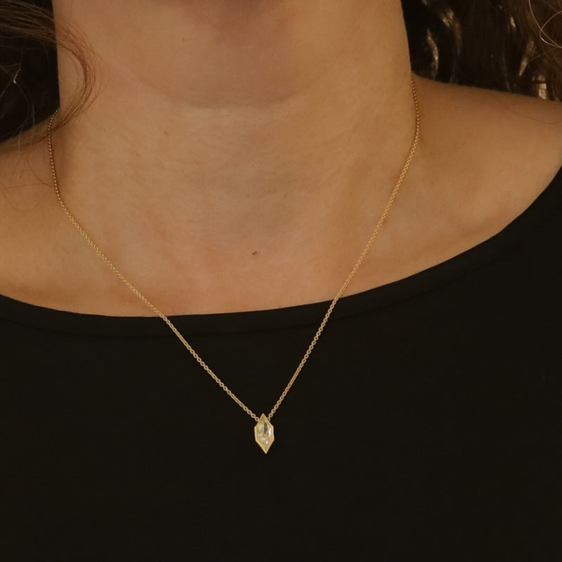1.04ct Diamond Pendant Necklace Yellow Gold