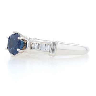 1.57ctw Sapphire and Diamond Ring Gold