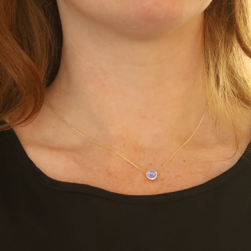 .94ctw Tanzanite and Diamond Pendant Necklace Yellow Gold