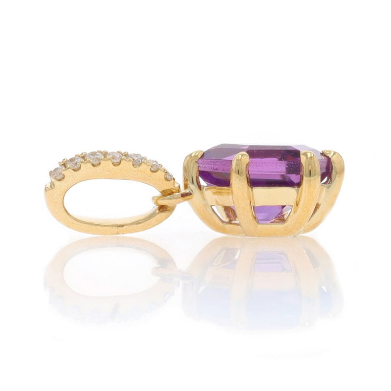 1.12ctw Amethyst and Diamond Pendant Yellow Gold