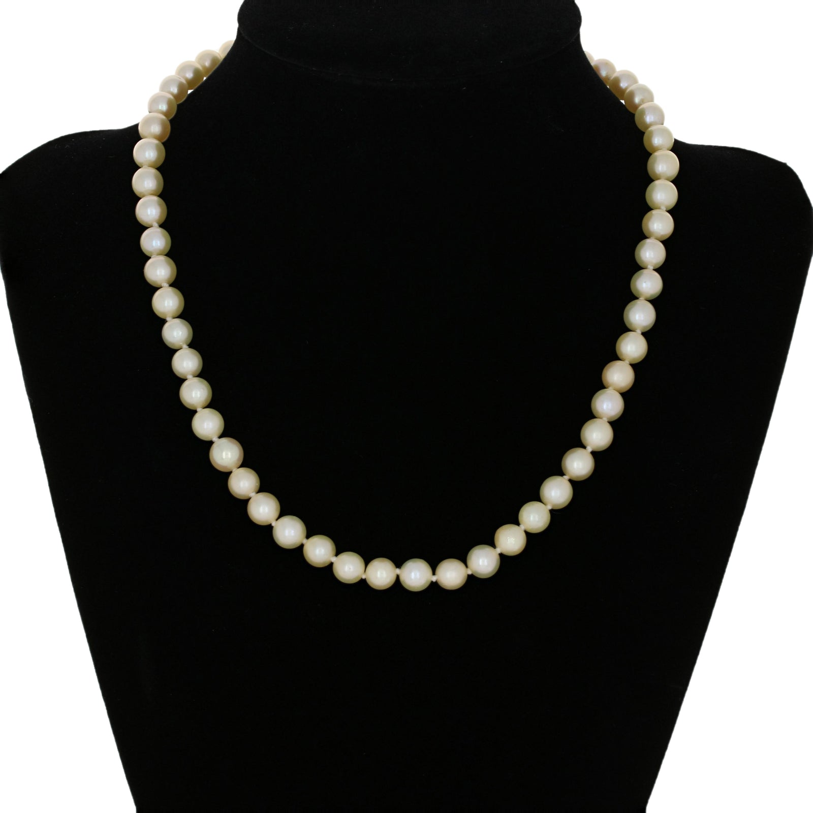 Pearl and Diamond Necklace Gold