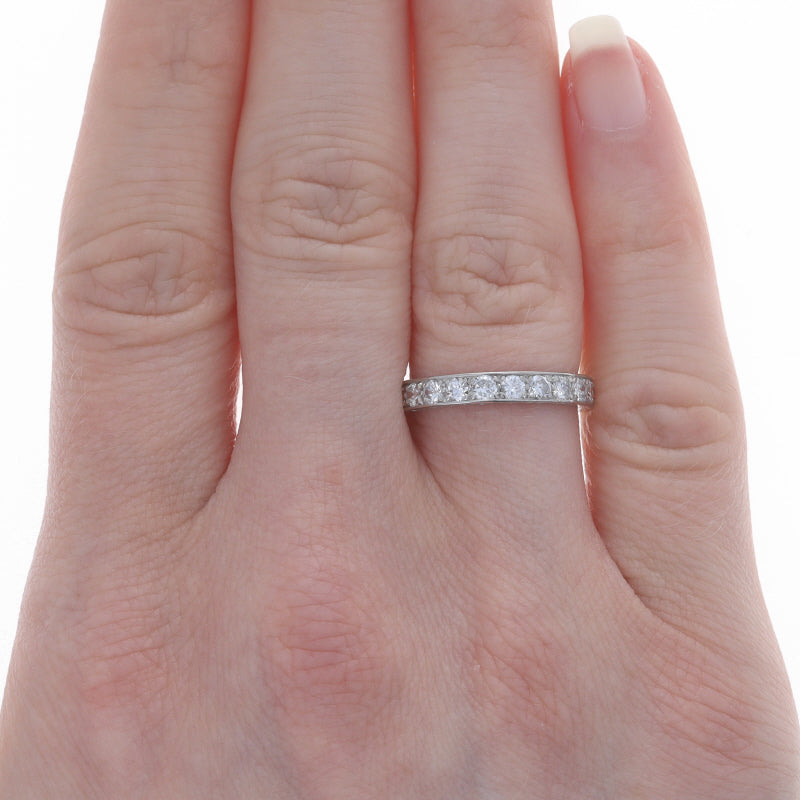 1.54ctw Diamond Band Platinum