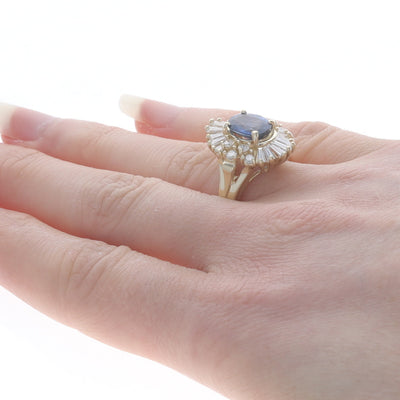 3.43ctw Sapphire and Diamond Ring Yellow Gold