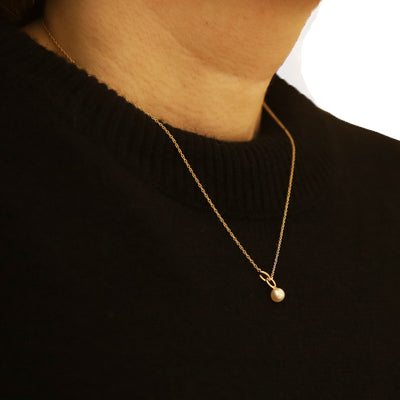 Cultured Pearl and Diamond Pendant Necklace Yellow Gold