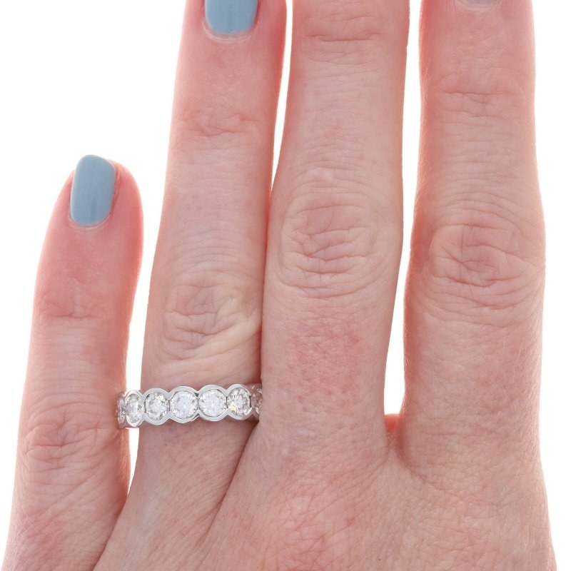 2.00ctw Diamond Women's Band White Gold
