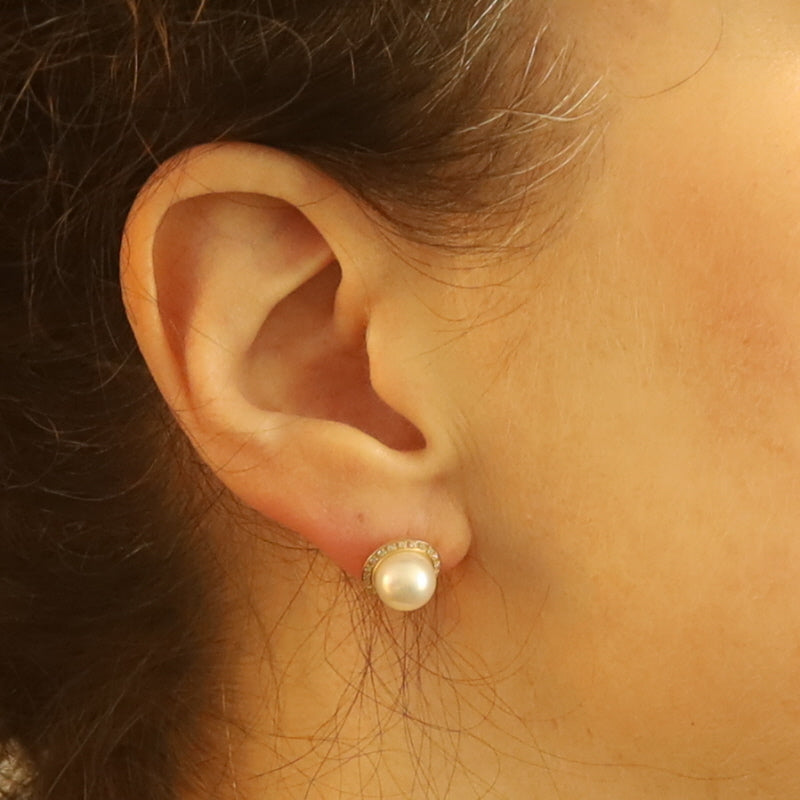 .10ctw Freshwater Pearl and Diamond Earrings Yellow Gold
