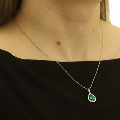 1.61ctw Emerald and Diamond Pendant Necklace White Gold