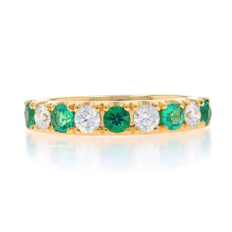 0.89ctw Emerald and Diamond Band Yellow Gold