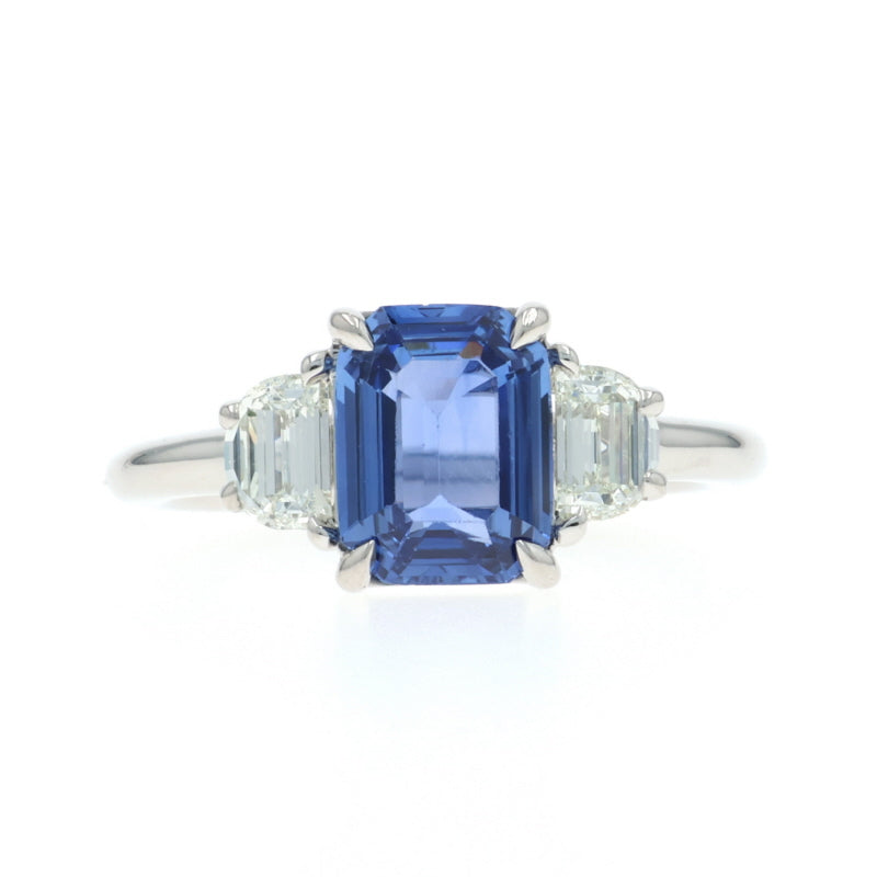 3.34ctw Sapphire Ring