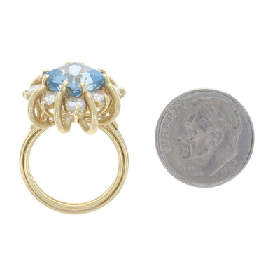 Aquamarine and Diamond Women's Ring Yellow Gold