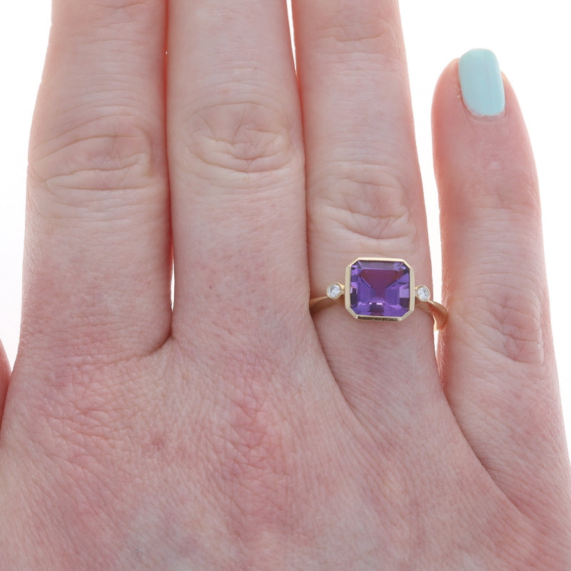 3.30ctw Amethyst and Diamond Ring Yellow Gold
