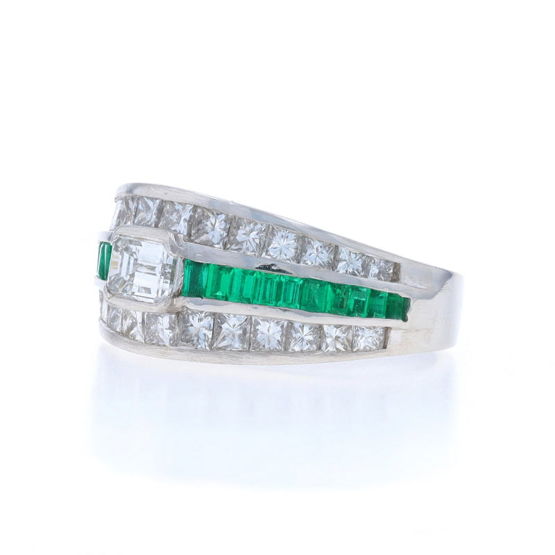 JB Star 2.30ctw Emerald Band Platinum