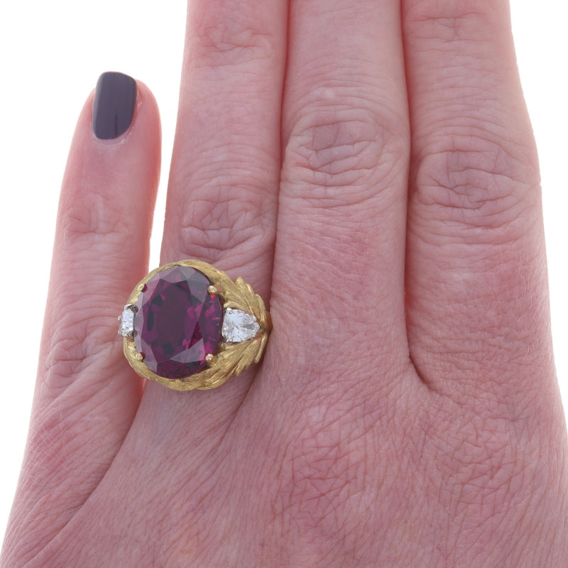 15.14ctw Rhodolite Garnet and Diamond Ring Yellow Gold