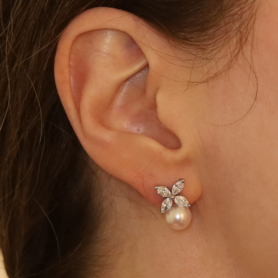 1.28ctw Akoya Pearl and Diamond Earrings White Gold