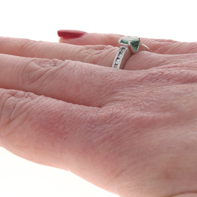 .30ctw Alexandrite and Diamond Ring White Gold