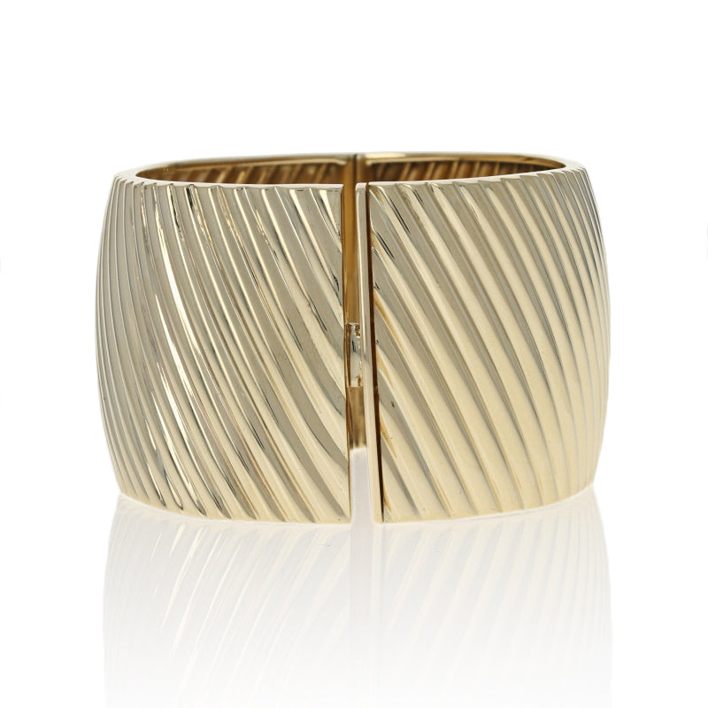 Ribbed Cuff Bracelet Yellow Gold