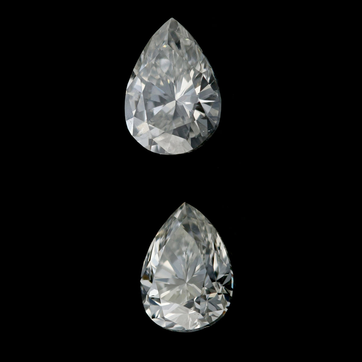 .71ctw Set of 2 Loose Diamonds Pear