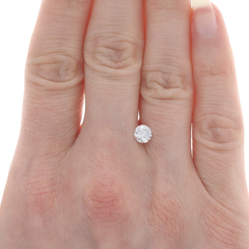 Round Moissanite