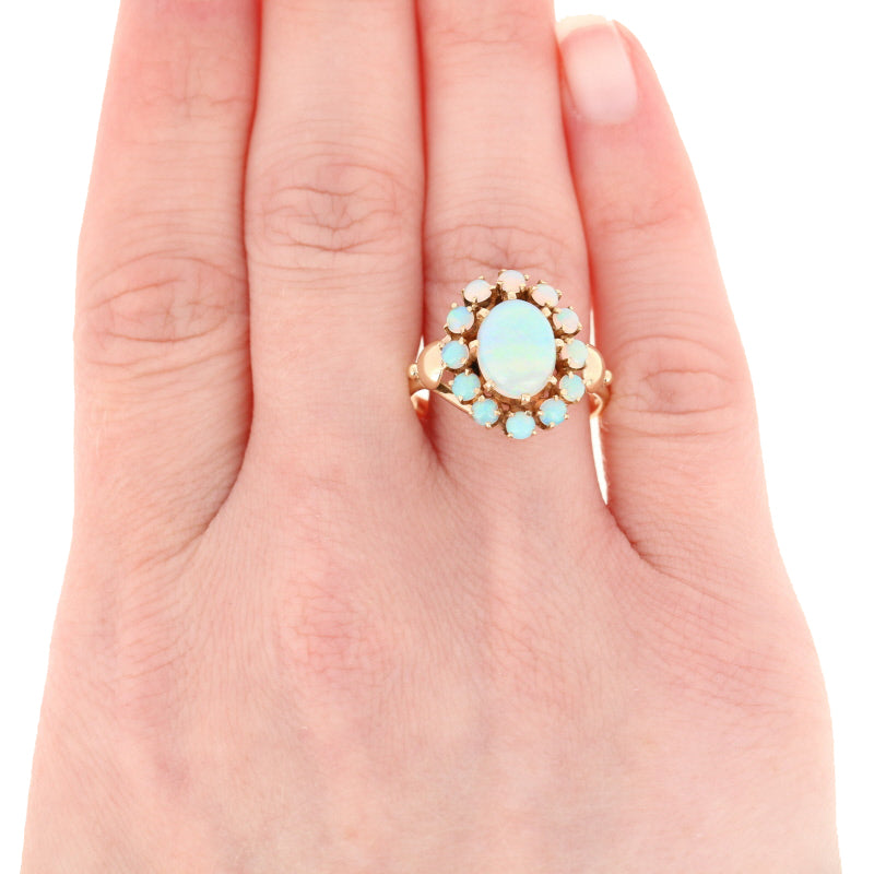 2.00ctw Opal Vintage Ring Yellow Gold