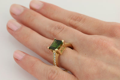 Green Tourmaline & Diamond Ring