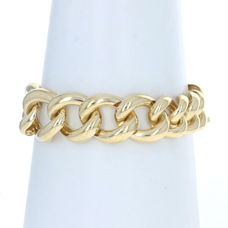 Graduated Curb Link Bracelet Yellow Gold