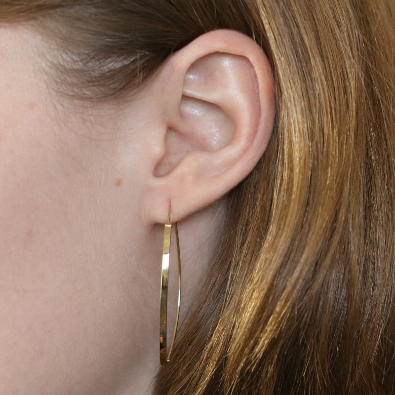 Curved Threader Earrings Yellow Gold